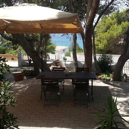 Villa Florida Porto Pino Esterno foto