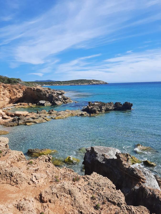 Villa Florida Porto Pino Esterno foto